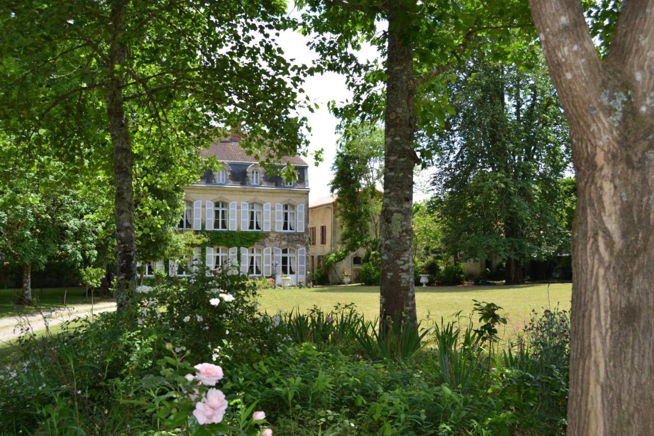 Chateau St Justin Saint-Justin  Exterior photo